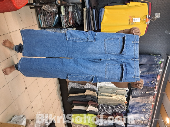 Export quality  baggy jeans.